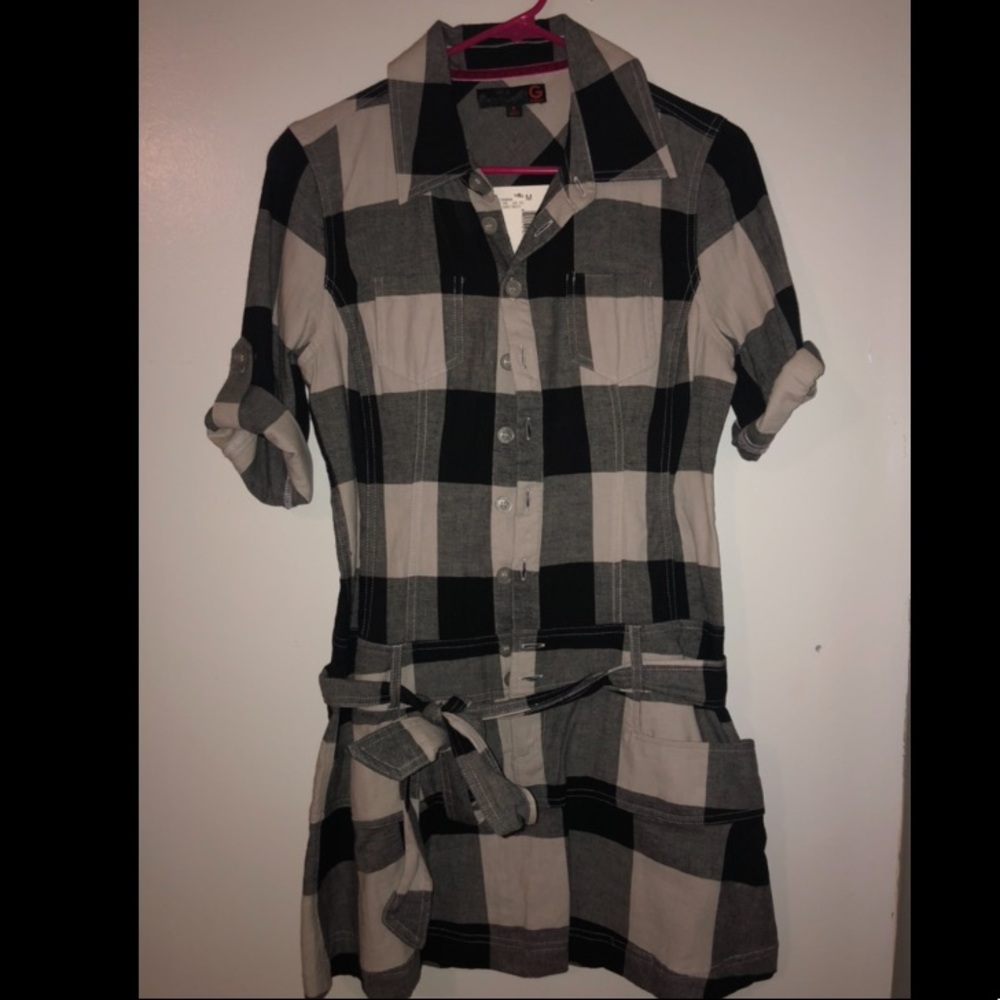 Guess black and white flannel dress